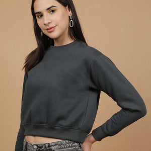 Women's Solid Regular Fit Sweatshirt