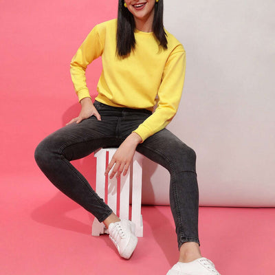 Women's Solid Regular Fit Sweatshirt