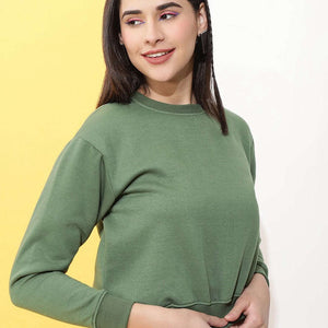 Women's Solid Regular Fit Sweatshirt