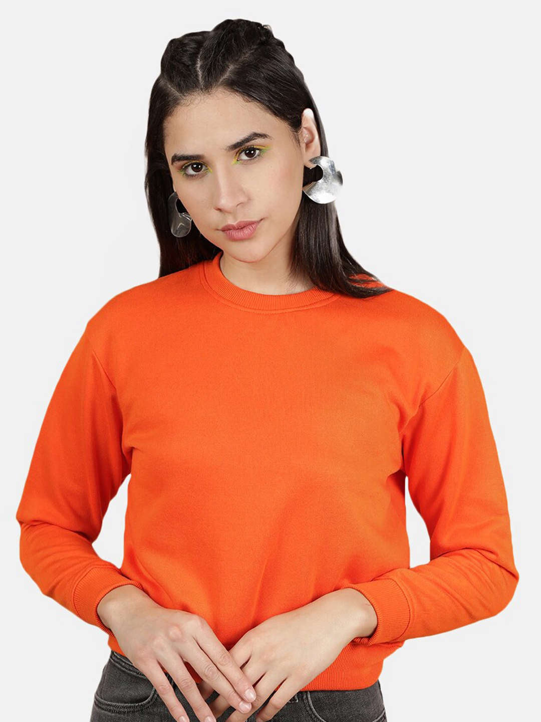 Women's Solid Regular Fit Sweatshirt