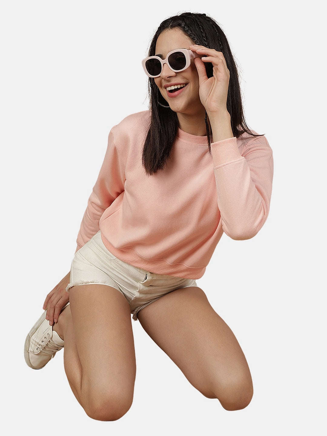 Women's Solid Regular Fit Sweatshirt