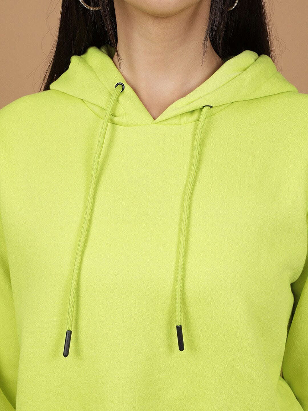 Women's Solid Regular Fit Sweatshirt