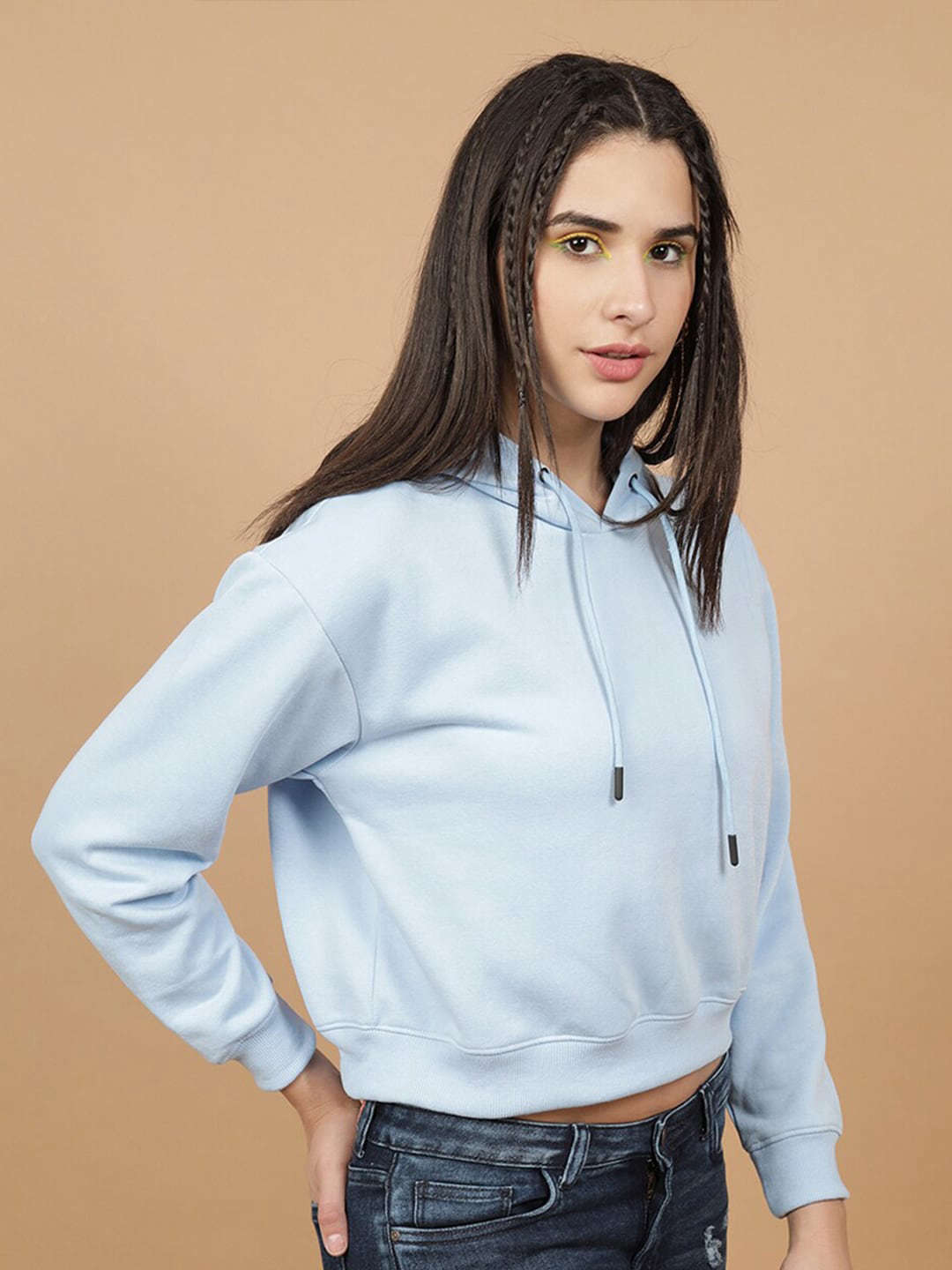 Women's Solid Regular Fit Sweatshirt