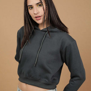 Women's Solid Regular Fit Sweatshirt