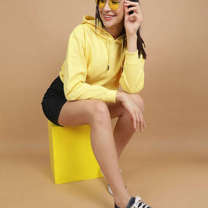 Women's Solid Regular Fit Sweatshirt