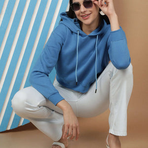 Women's Solid Regular Fit Sweatshirt