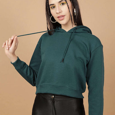 Women's Solid Regular Fit Sweatshirt