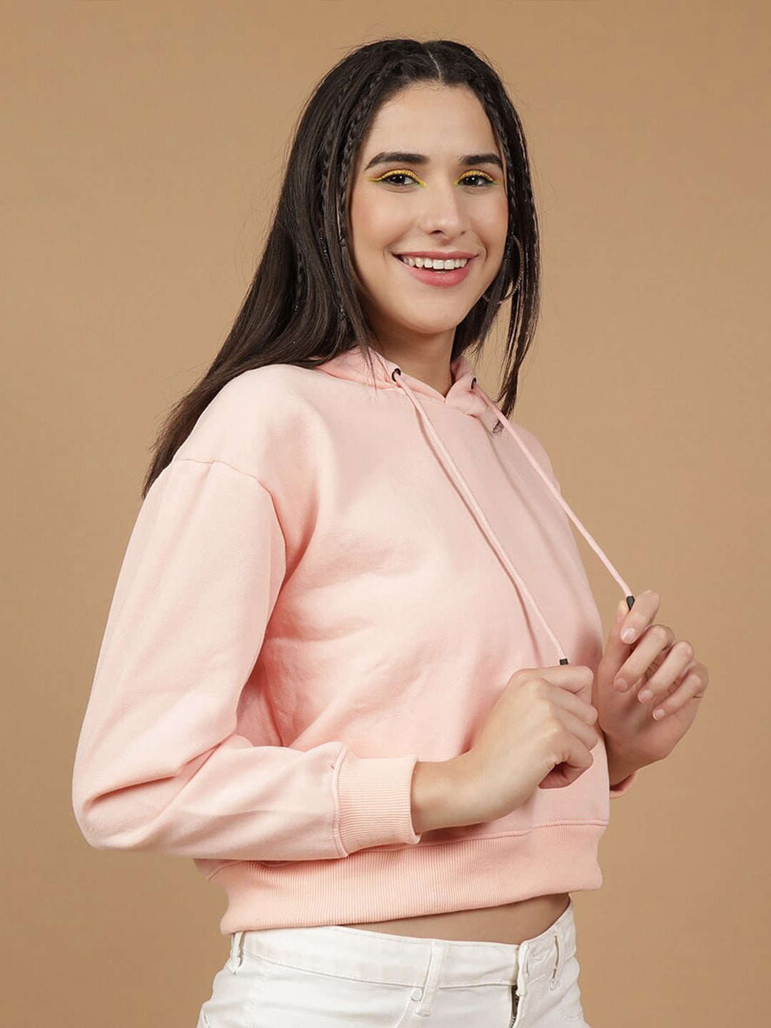 Women's Solid Regular Fit Sweatshirt