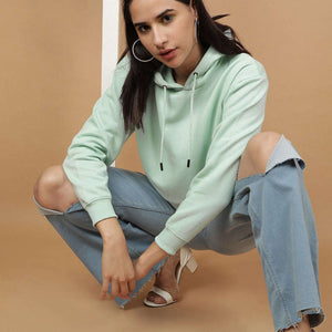 Women's Solid Regular Fit Sweatshirt