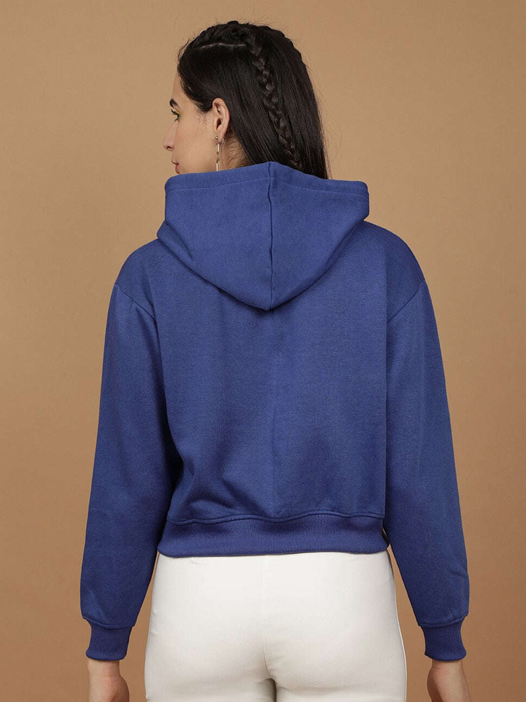 Women's Solid Regular Fit Sweatshirt