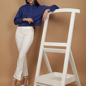 Women's Solid Regular Fit Sweatshirt