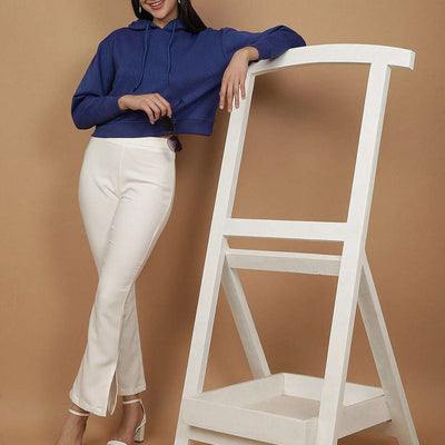 Women's Solid Regular Fit Sweatshirt