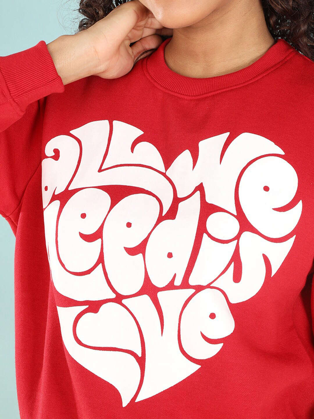 Women's Solid Regular Fit Sweatshirt