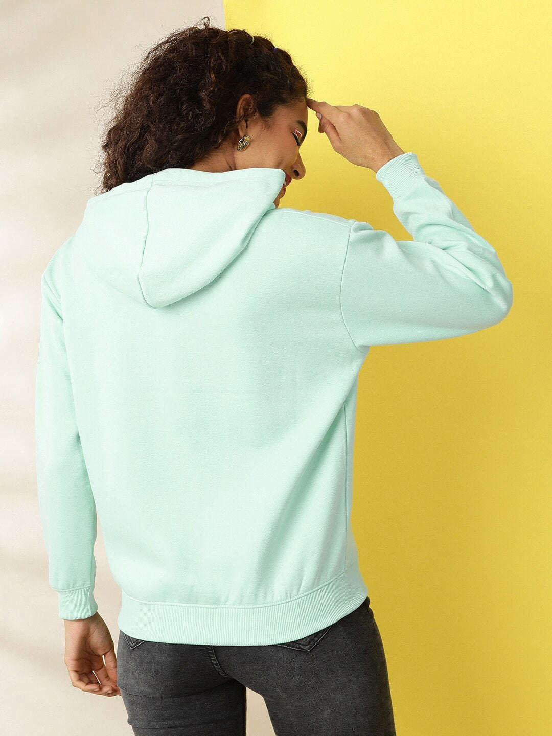 Women's Printed Regular Fit Sweatshirt