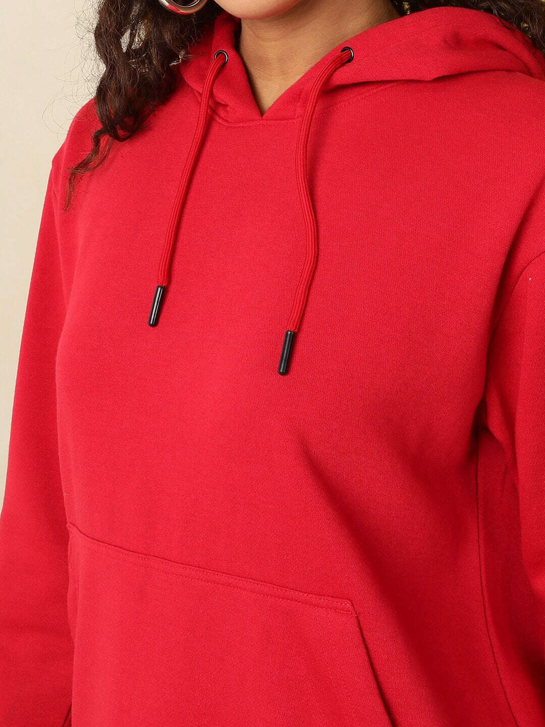 Women's Solid Regular Fit Sweatshirt