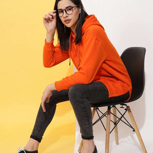 Women's Solid Regular Fit Sweatshirt
