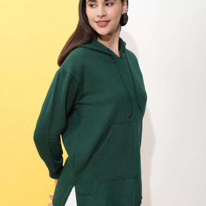 Women's Solid Regular Fit Sweatshirt