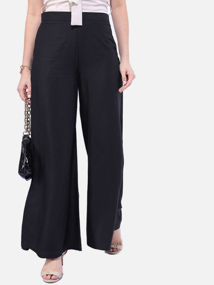 Women Solid Wide Leg Pant