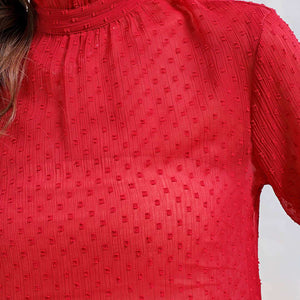 Women Solid Top