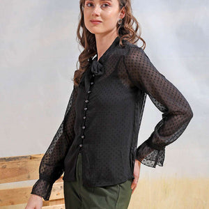 Women Solid Top
