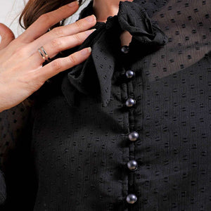 Women Solid Top