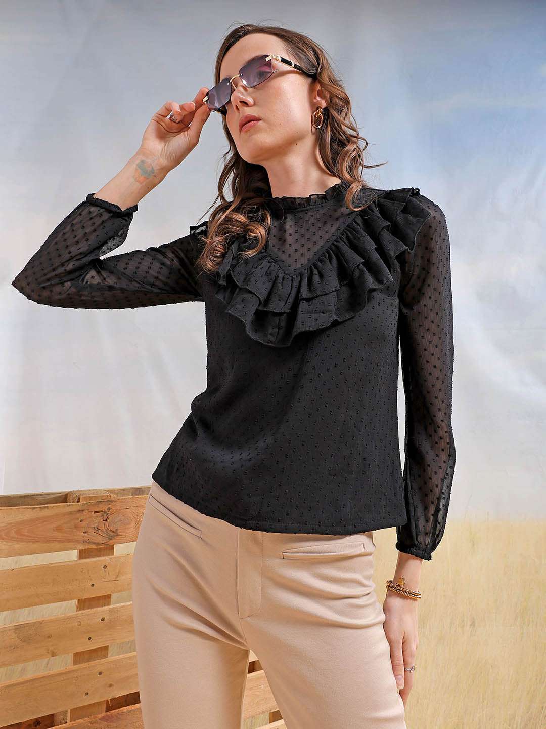 Women Solid Top