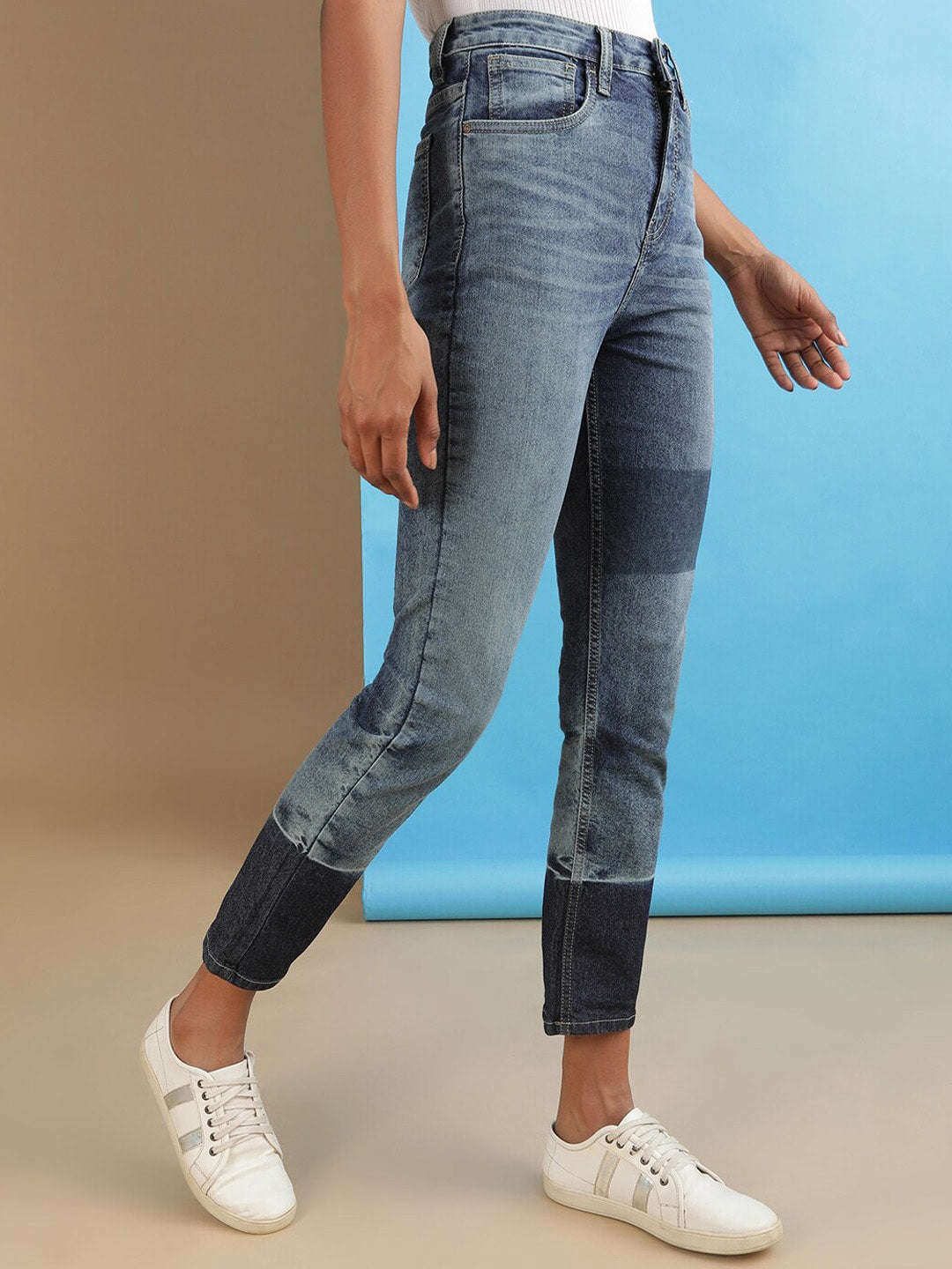 Women Streetstyle Straight Fit Jeans