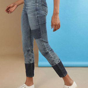 Women Streetstyle Straight Fit Jeans