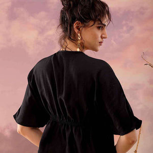 Women Solid Top
