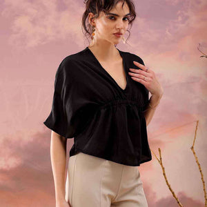 Women Solid Top