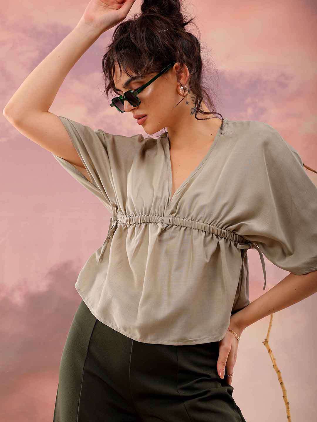 Women Solid Top