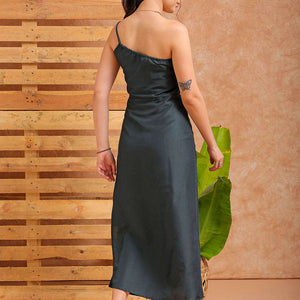 Women's Green Fitted Solid Partywear One Shoulder Dress