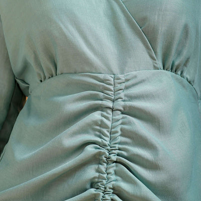 Women's Green Regular Fit Solid Casual Ruched Dress