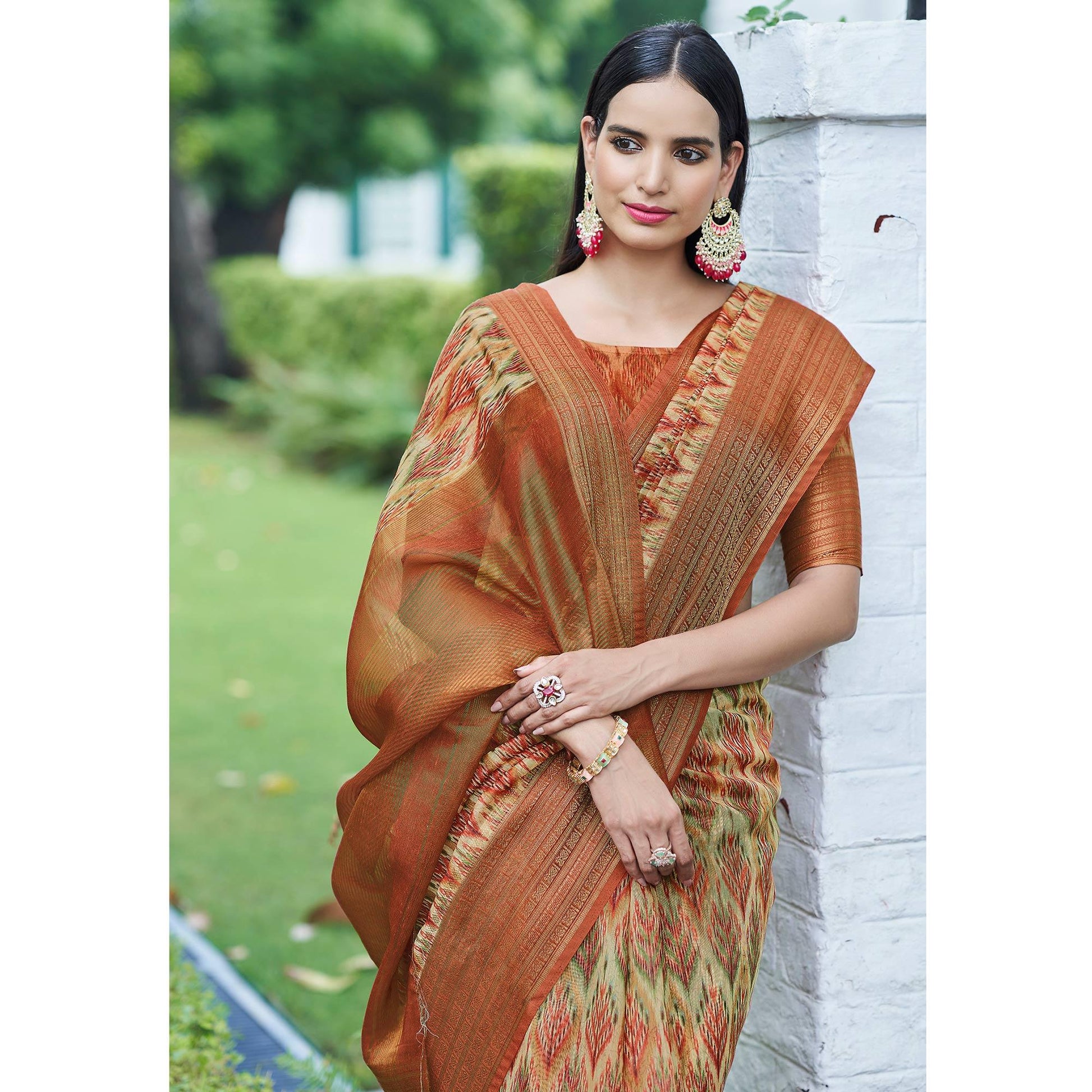 Cream Digital Printed Linen Saree