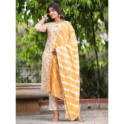 Cream Floral Printed Pure Cotton Kurti Pant Set With Dupatta