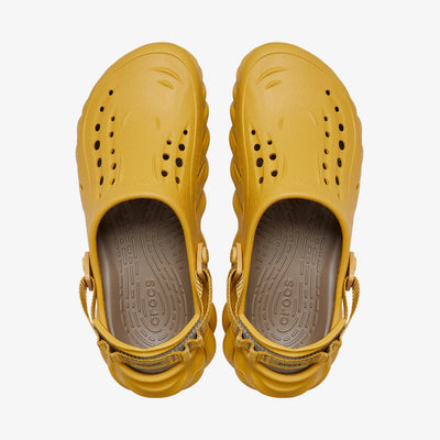 Crocs | ECHO CLOG  { DESERT GRASS