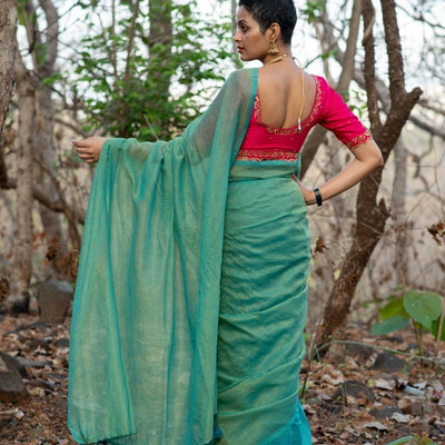 Curious Sitara