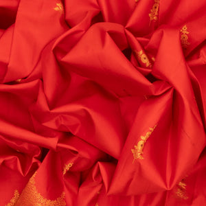 Peach Handloom Kanchipuram Silk Saree With Meena Buttas