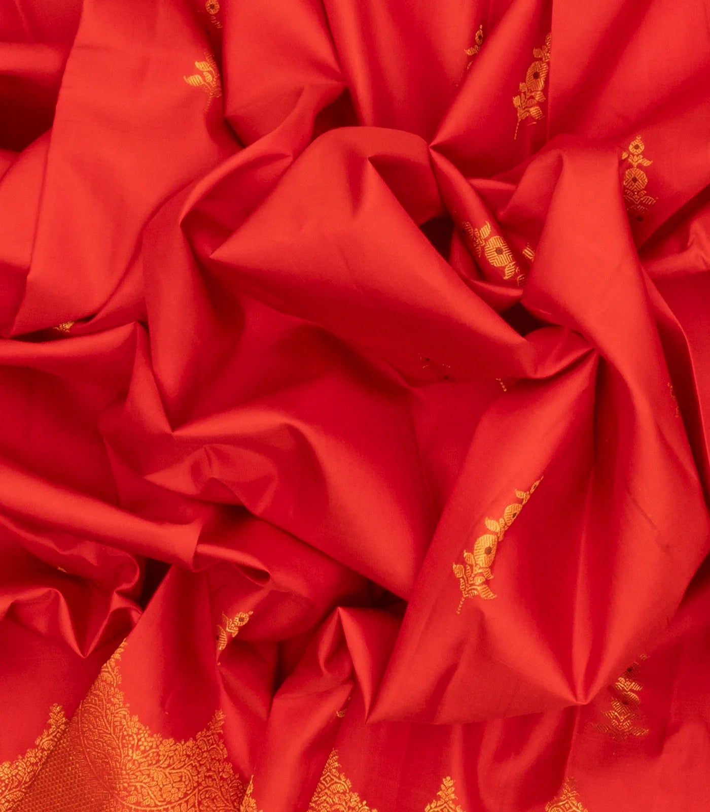 Peach Handloom Kanchipuram Silk Saree With Meena Buttas