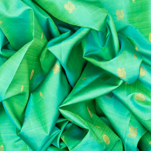 Aquamarine Handloom Kanchipuram Silk Saree With Contrast Pallu