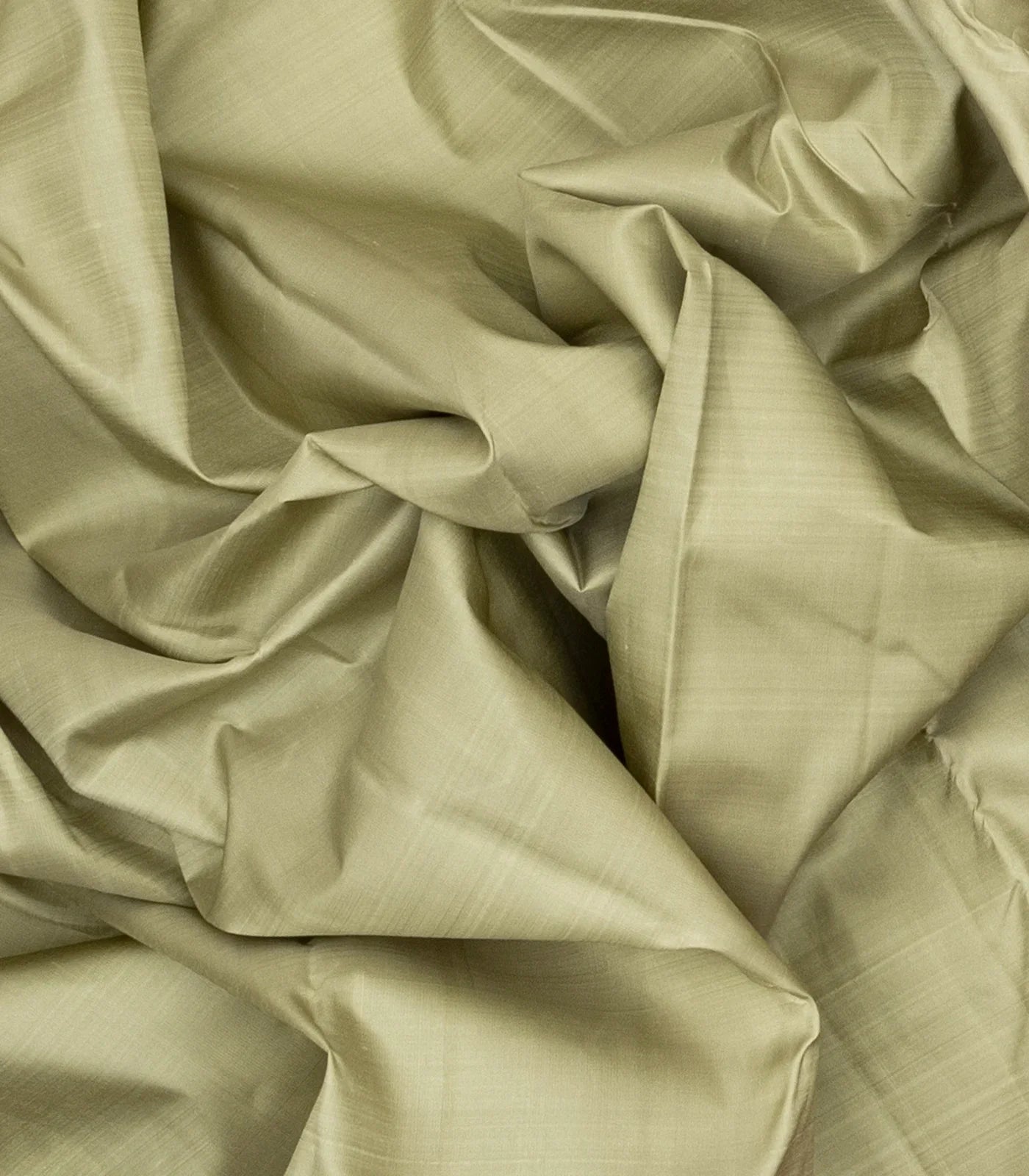 Cardamom Green Handloom Kanchipuram Korvai Silk Saree With Violet Border