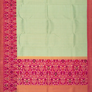 Cardamom Green Handloom Kanchipuram Korvai Silk Saree With Meena Border