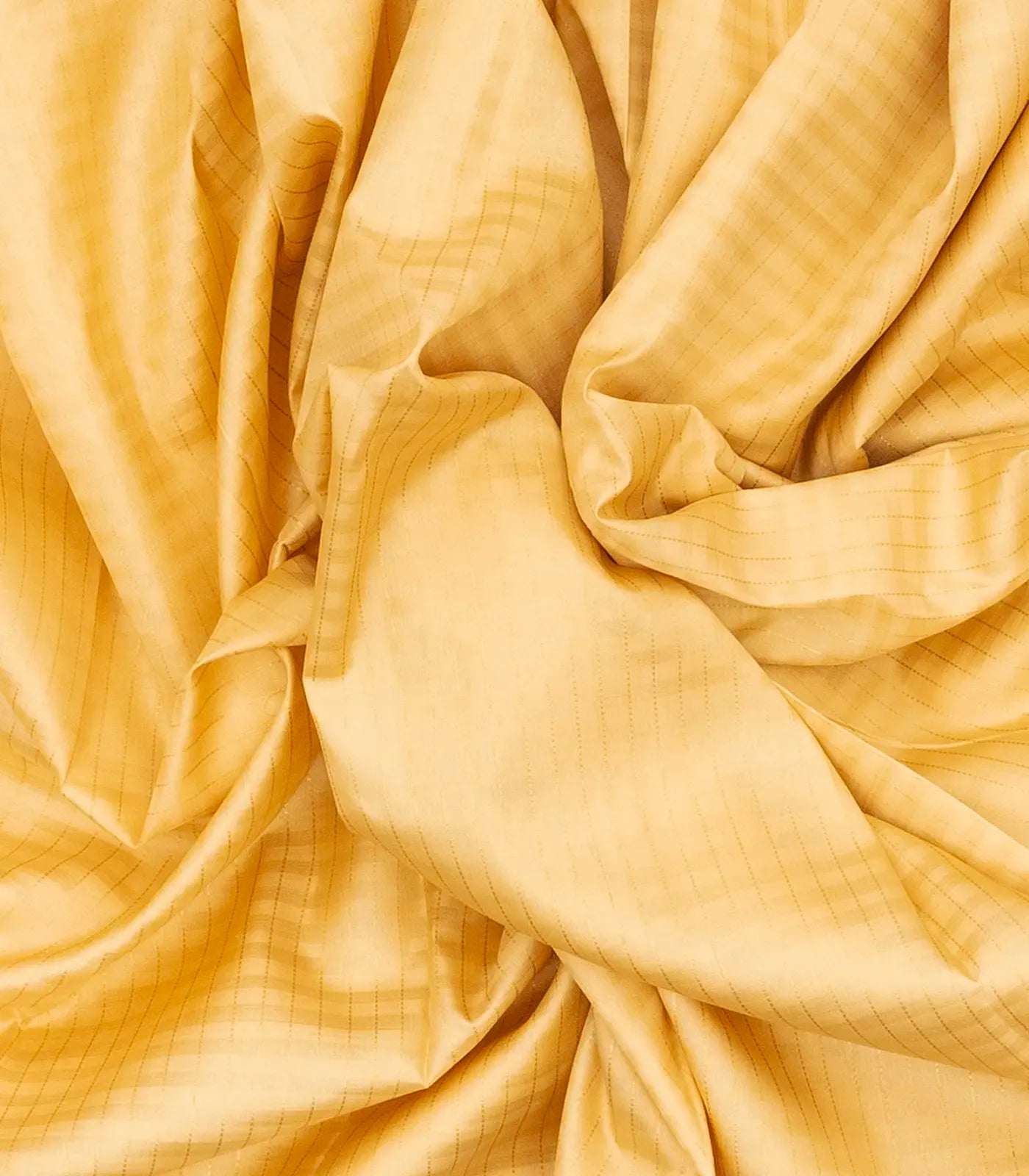 Cream Handloom Kanchipuram Korvai Silk Saree With Crimson Border