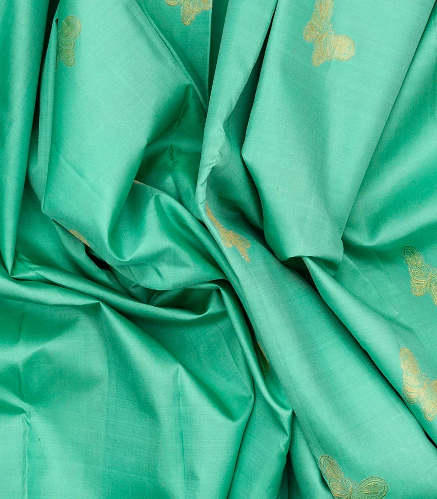 Aquamarine Handloom Kanchipuram Silk Saree With Butterfly Buttas