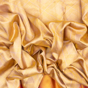 Off White Handloom Kanchipuram Tissue Silk Saree With Diamond Motifs