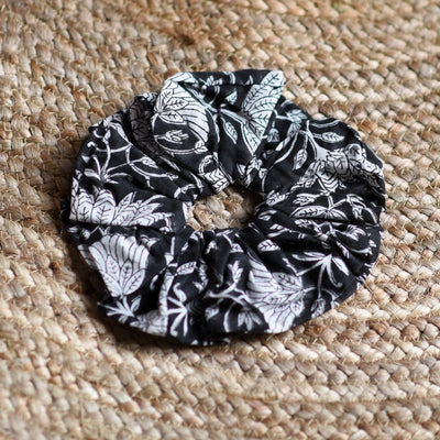 Dark Desires (Scrunchies)
