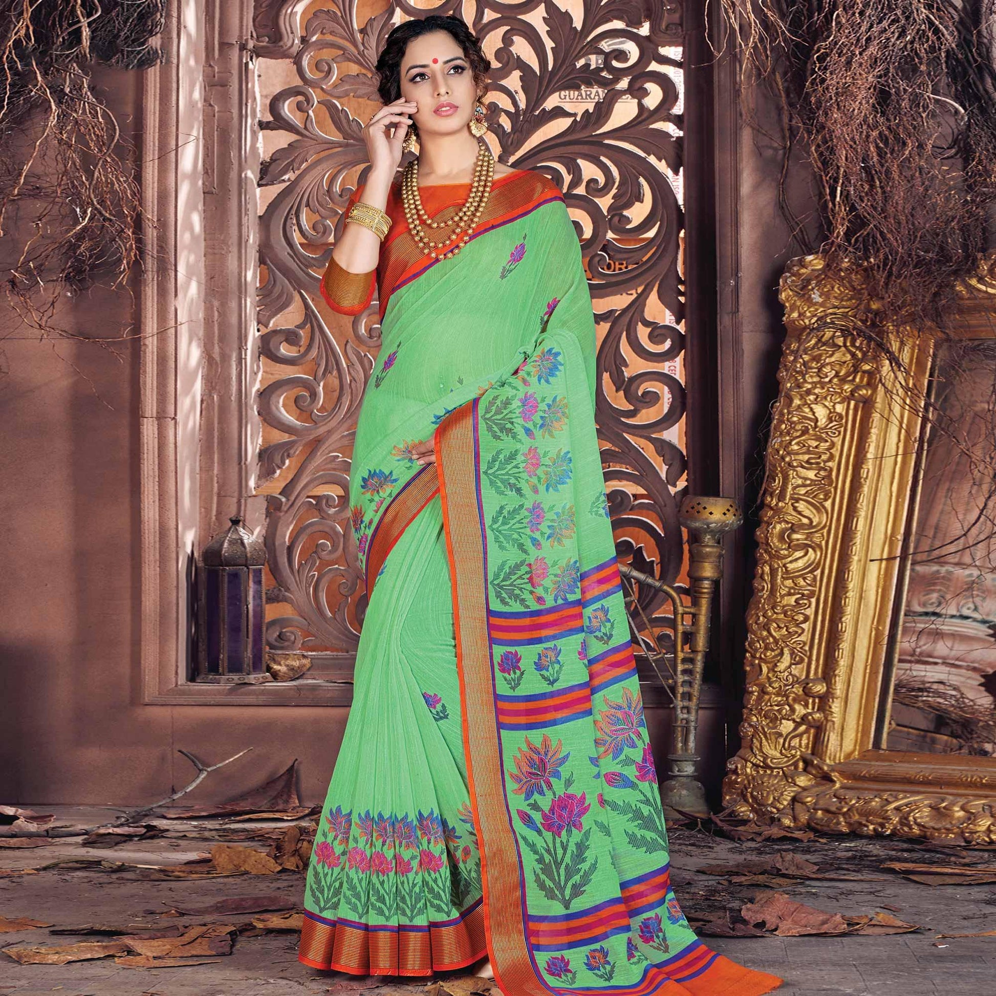 Dazzling Green Colored Casual Wear Printed Cotton Saree