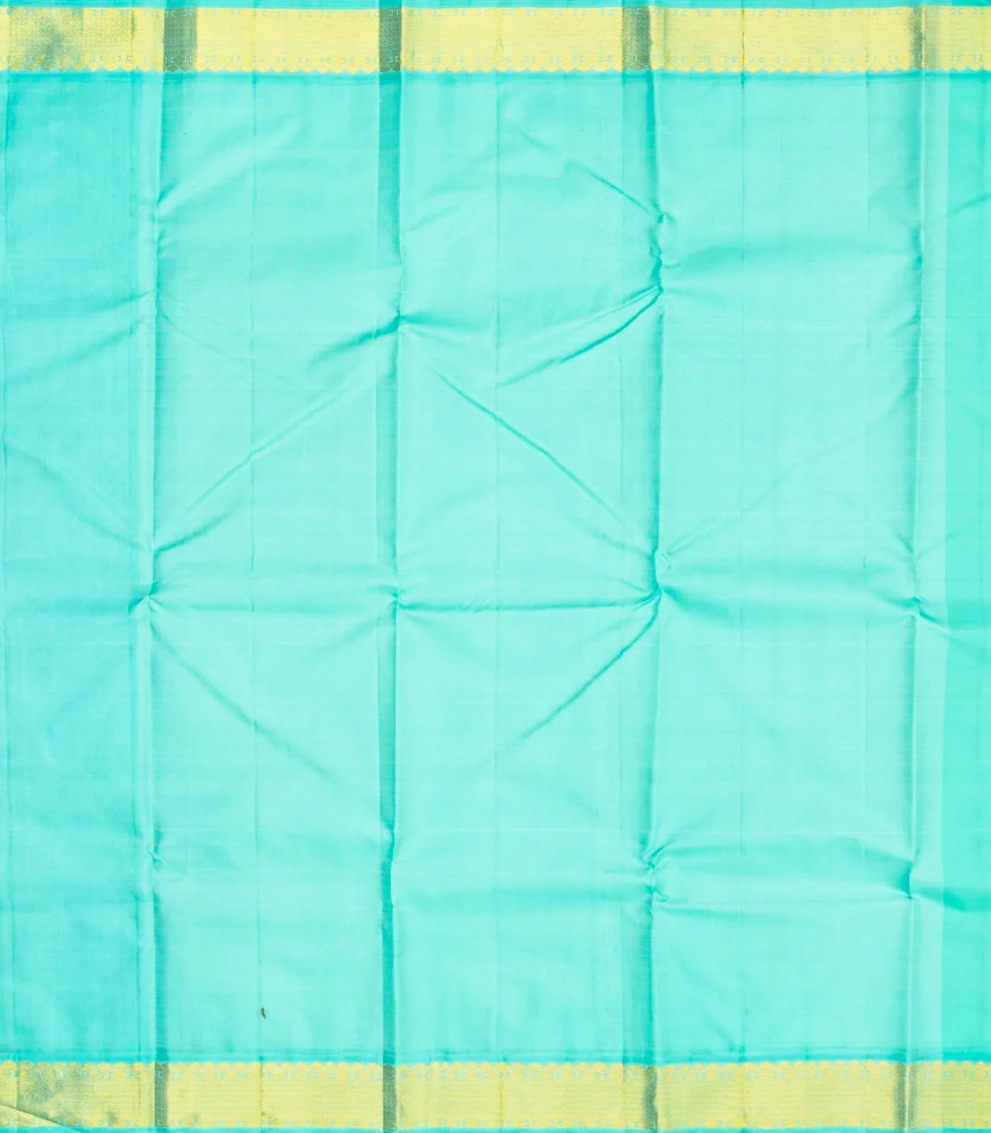 Magenta Handloom Kanchipuram Korvai Silk Saree With Annam Buttas