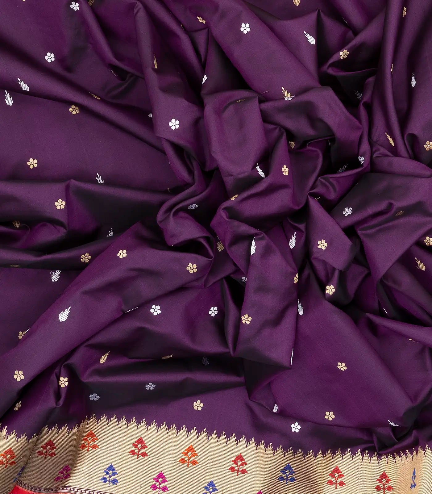 Magenta Handwoven Banarasi Silk Saree With Flower Motifs