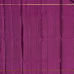 Bottle Green Handloom Kanchipuram Silk Saree With Dotted Stripes